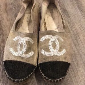 Authentic Chanel shoes 39